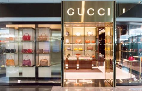 gucci hawaii collection|gucci store in maui hawaii.